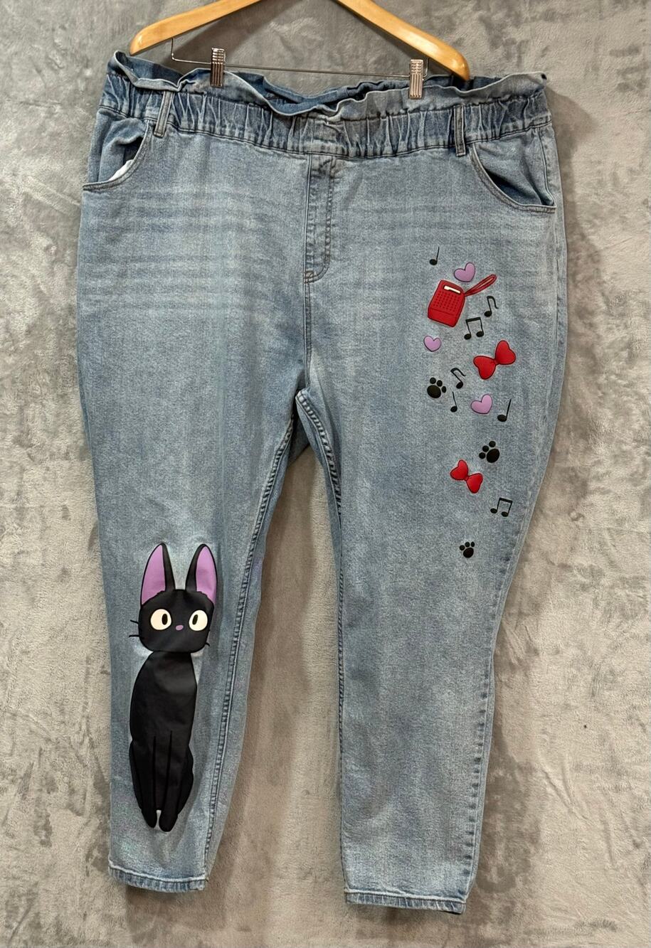 Kiki's Delivery Service Jiji Cat 4X Hot Topic Her Universe Embroidered Mom Jeans